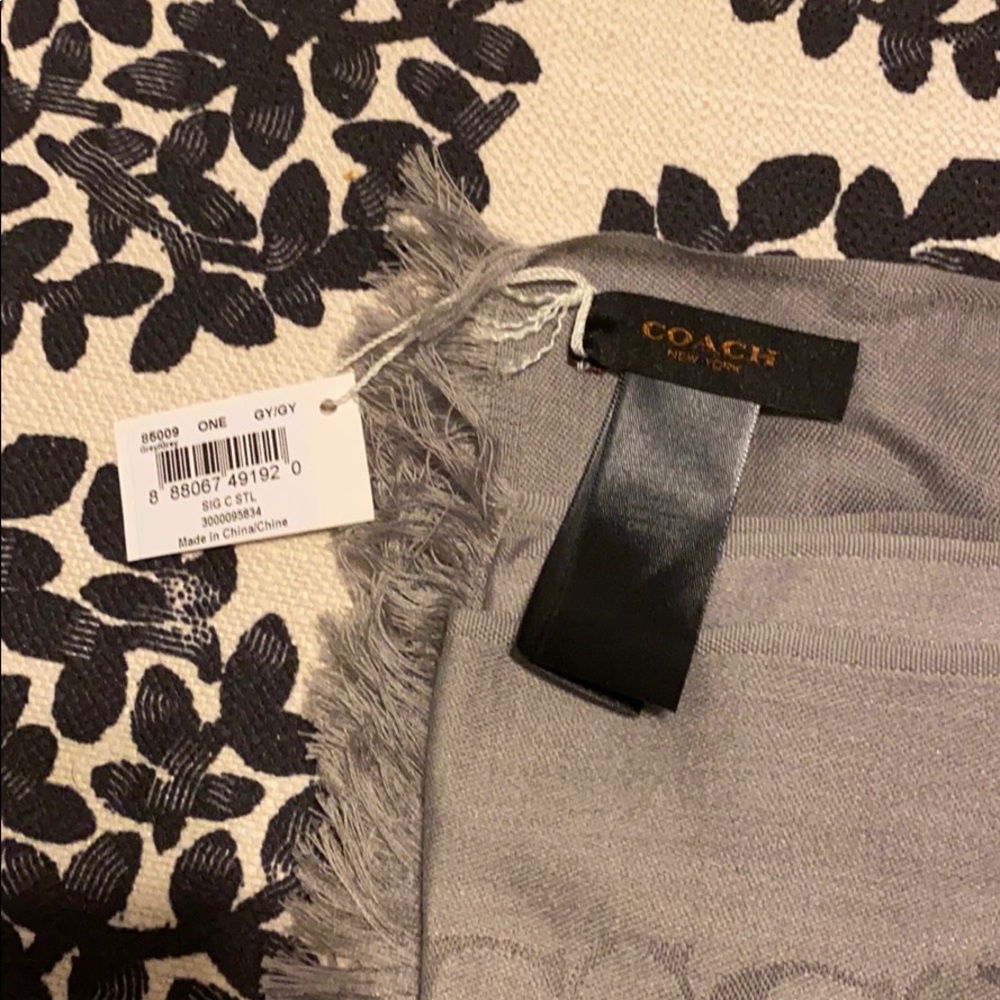 Coach scarf - Picture 4 of 5